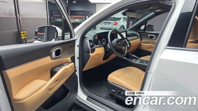 Kia Sorento 2022 — фото 10 из 20