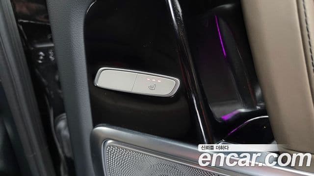 Mercedes-Benz G-Class 2024 — ფოტო 19/20