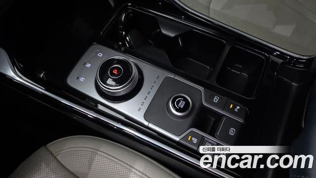 Kia Sorento 2022 — Фото 9/20