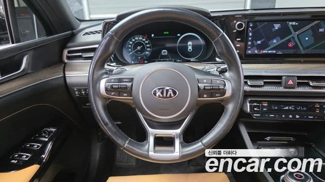 Kia K5 2020 — фото 12 из 20