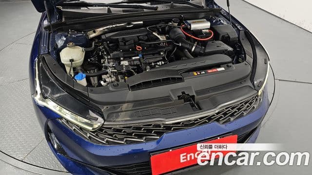 Kia K5 2019 — ფოტო 6/20