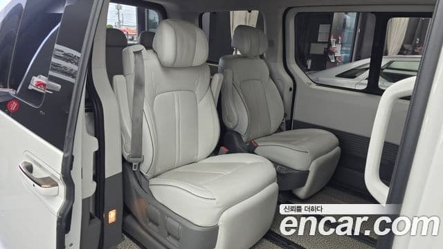 Hyundai Staria 2021 — Şəkil 11/20