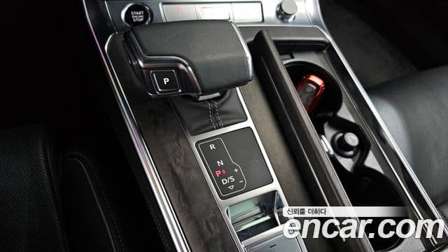 Audi A7 2021 — ფოტო 9/20