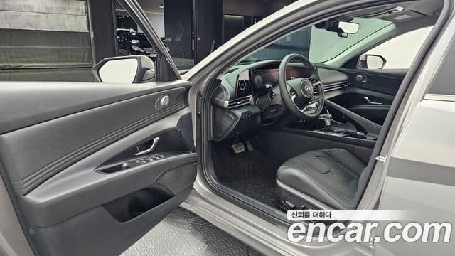 Hyundai Avante 2020 — ფოტო 10/20