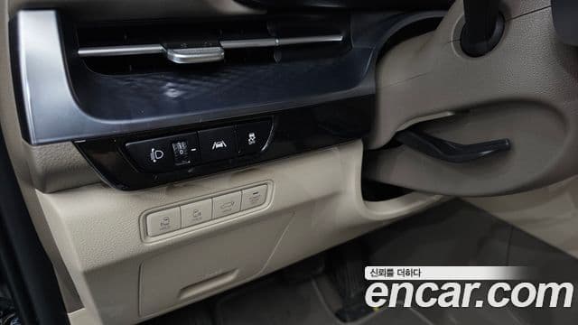 Kia Carnival 2021 — Şəkil 20/20