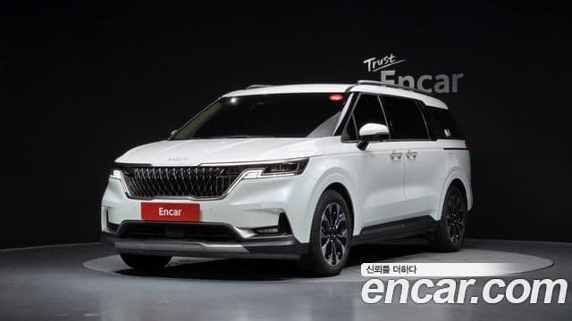 Kia Carnival 2023 — Şəkil 1/20