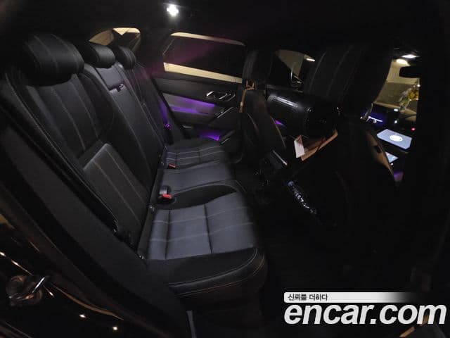 Land Rover Range Rover Velar 2020 — Photo 6/10