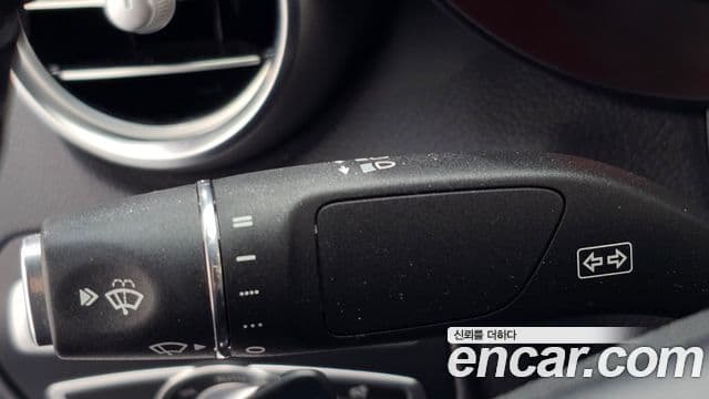 Mercedes-Benz GLC-Class 2019 — Şəkil 14/33