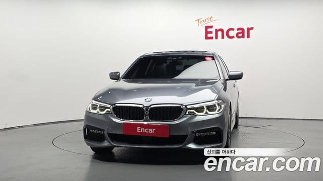 BMW 5 Series 2018 — Фото 3/20