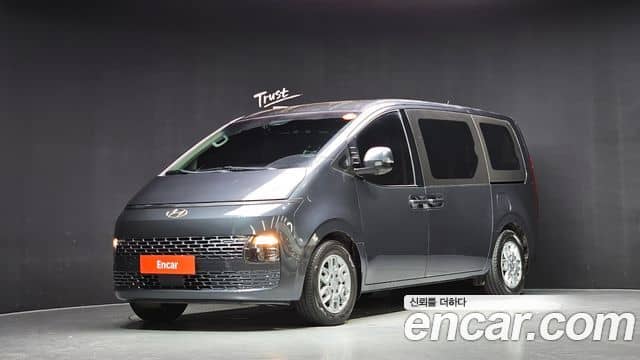 Hyundai Staria, 2022