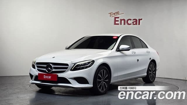Mercedes-Benz C-Class 2019 — Фото 1/20