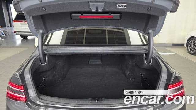 Genesis Electrified G80 2021 — фото 20 из 20