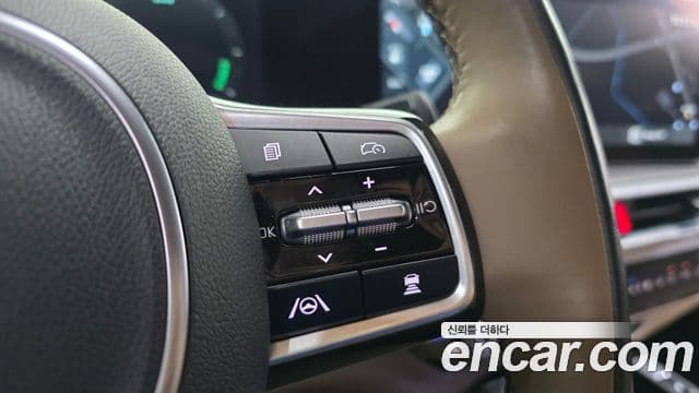 Kia Sorento 2024 — Şəkil 16/20