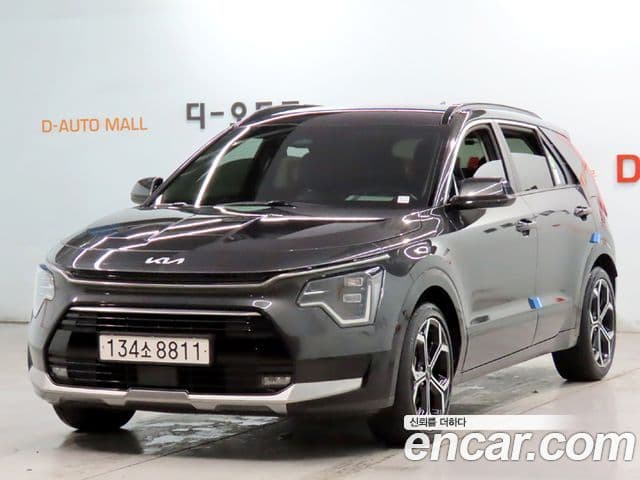 Kia Niro 2022 — ფოტო 2/20