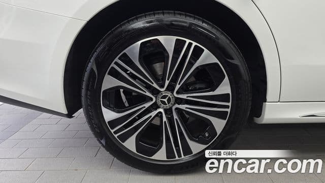 Mercedes-Benz E-Class 2026 — Şəkil 5/20