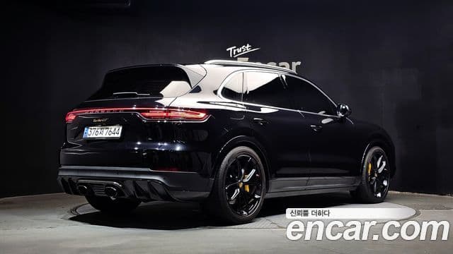 Porsche Cayenne 2019 — Şəkil 2/20
