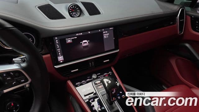 Porsche Cayenne 2019 — Şəkil 14/20