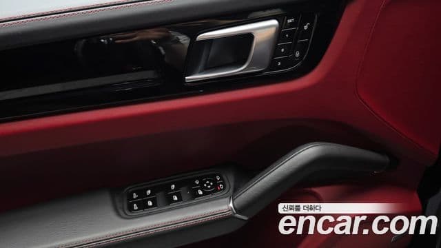 Porsche Cayenne 2019 — Şəkil 17/20