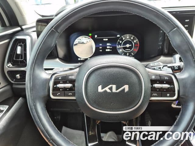 Kia Sorento 2023 — Şəkil 15/20