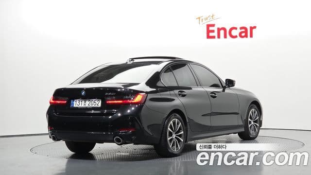 BMW 3 Series 2023 — Şəkil 2/20