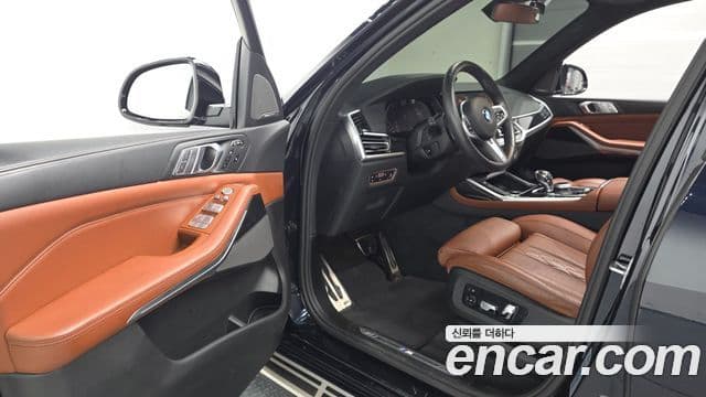 BMW X7 2021 — Şəkil 10/20