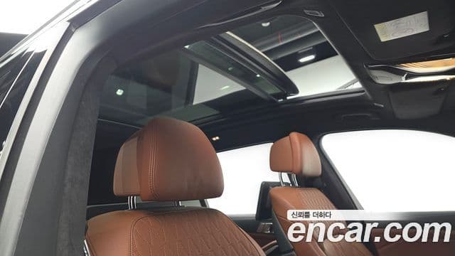BMW X7 2021 — Şəkil 17/20