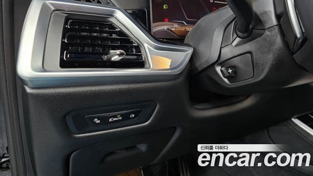 BMW X5 2024 — Photo 31/36