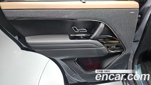 Land Rover Range Rover Sport 2025 — Photo 17/35