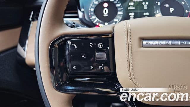 Land Rover Range Rover Sport 2025 — Photo 33/35