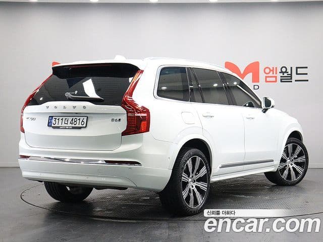Volvo XC90 2024 — ფოტო 1/20