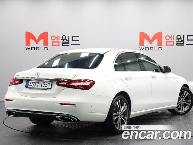 Mercedes-Benz E-Class 2023 — Şəkil 2/20