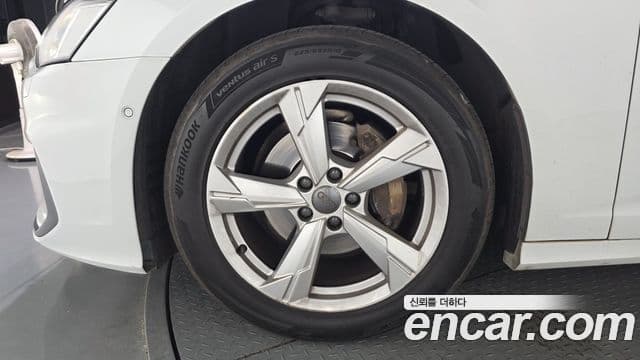 Audi A6 2020 — фото 5 из 20