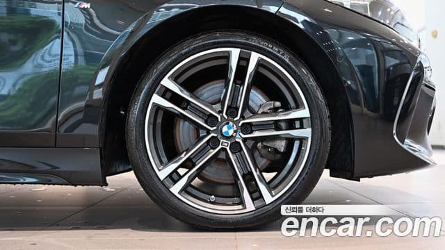 BMW 1 Series 2023 — ფოტო 4/20