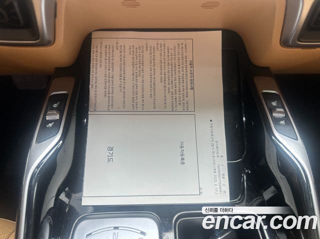 Kia Sorento 2022 — фото 8 из 10