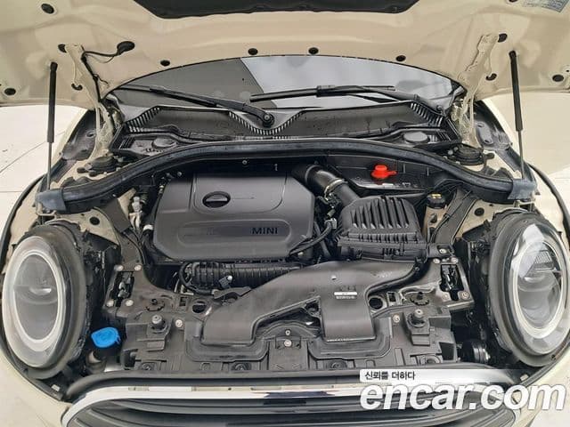 Mini Cooper Clubman 2022 — Şəkil 18/20