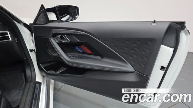 BMW M2 2025 — Şəkil 17/31