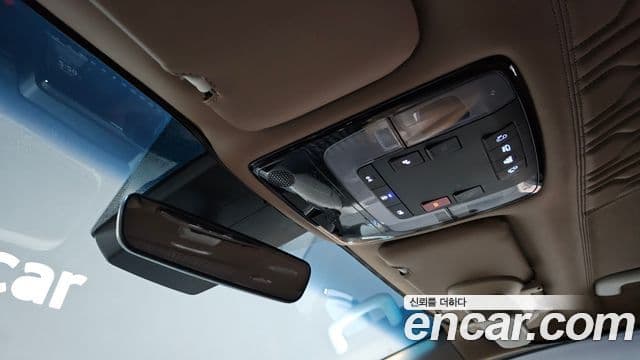 Hyundai Staria 2022 — Şəkil 18/20