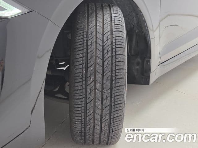 Kia K5 2023 — Şəkil 17/20