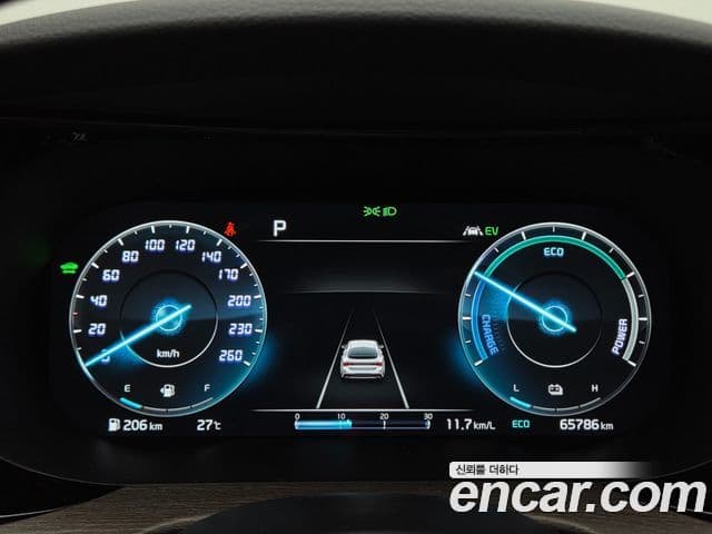 Kia K5 2023 — Şəkil 19/20