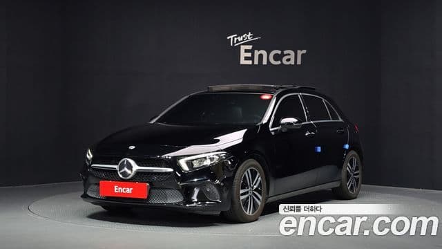 Mercedes-Benz A-Class 2021 — Фото 1/20