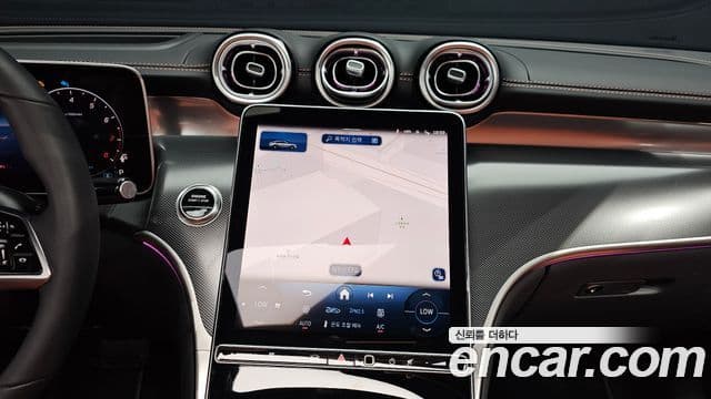 Mercedes-Benz GLC-Class 2025 — Фото 13/20