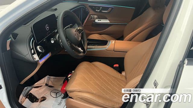 Mercedes-Benz E-Class 2026 — Фото 6/18