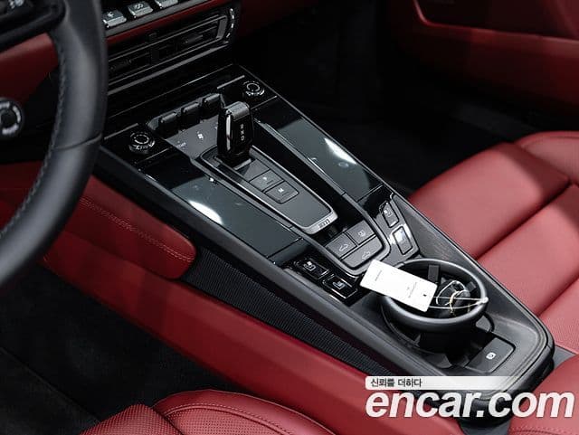 Porsche 911 2023 — Photo 16/19