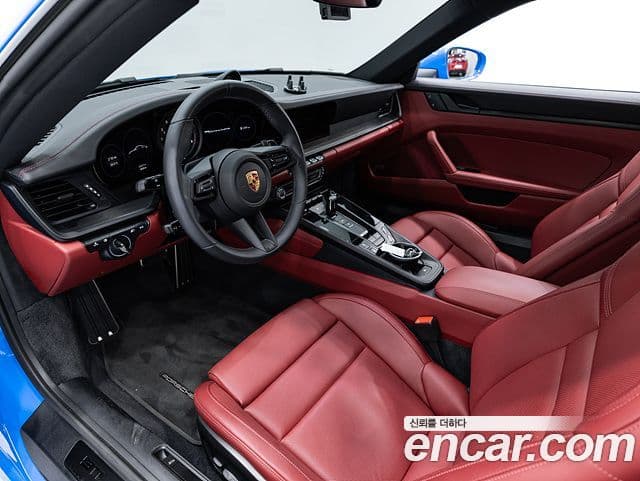 Porsche 911 2023 — Photo 14/19