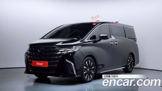 Toyota Alphard 2024 — Фото 1/20