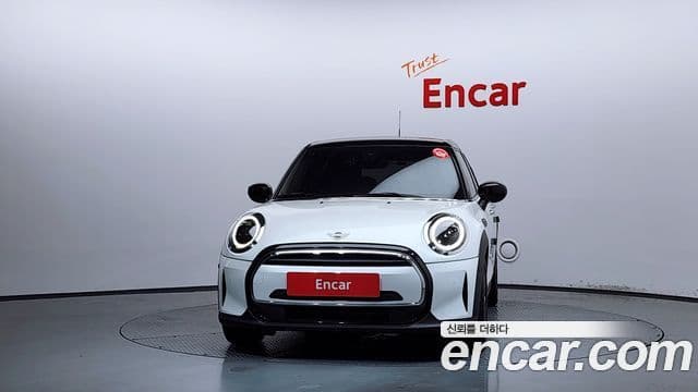 Mini Cooper 2023 — Şəkil 22/32