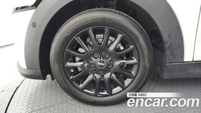 Mini Cooper 2023 — Şəkil 27/32