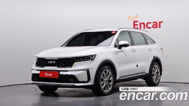 Kia Sorento 2023 — Фото 1/20