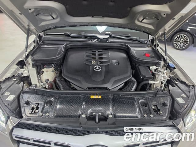 Mercedes-Benz GLS-Class 2021 — Photo 18/18