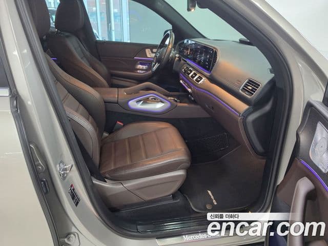 Mercedes-Benz GLS-Class 2021 — Photo 5/18